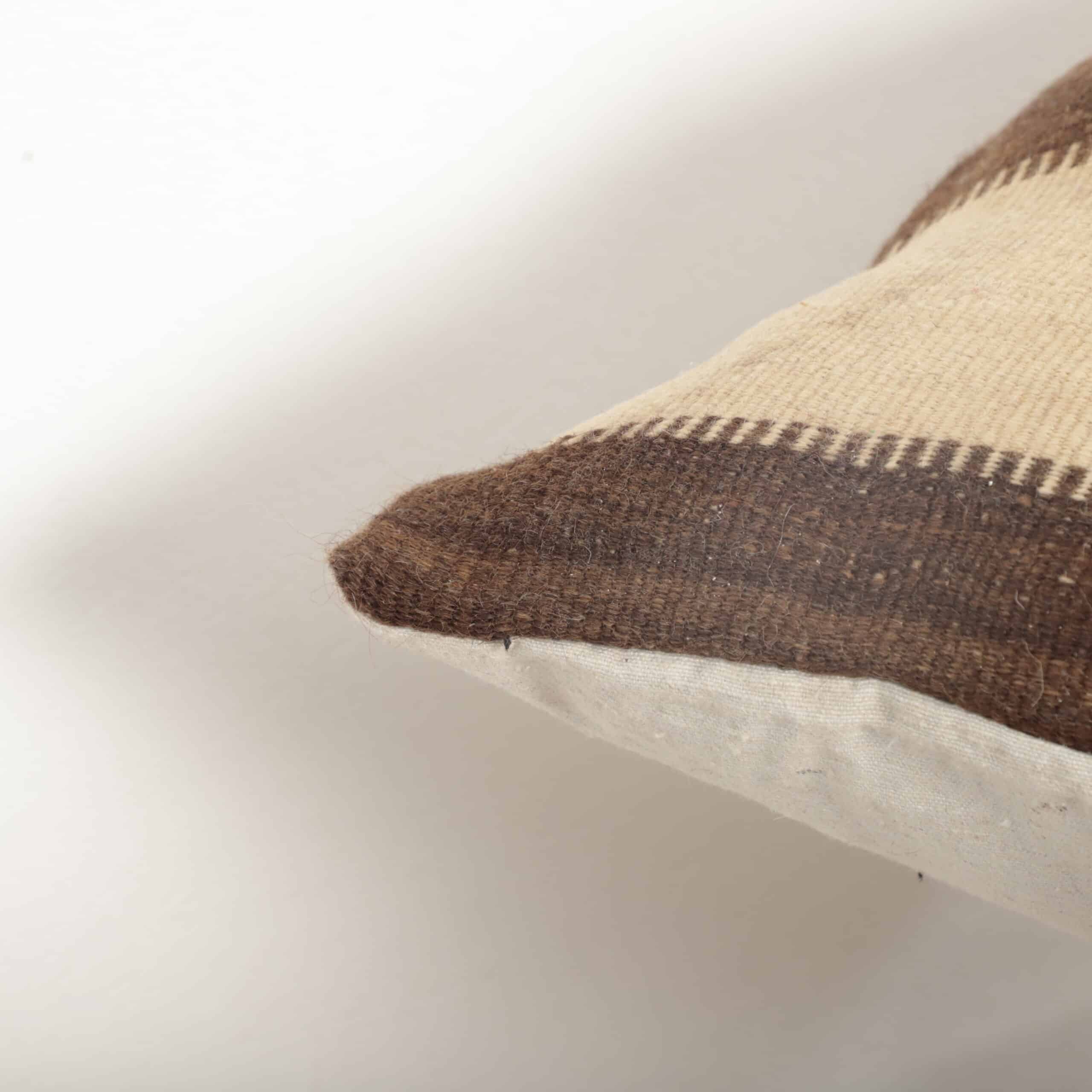 Vintage Moroccan Rug Pillow 51x35 cm – Handmade Textured Berber Cushion - Image 6